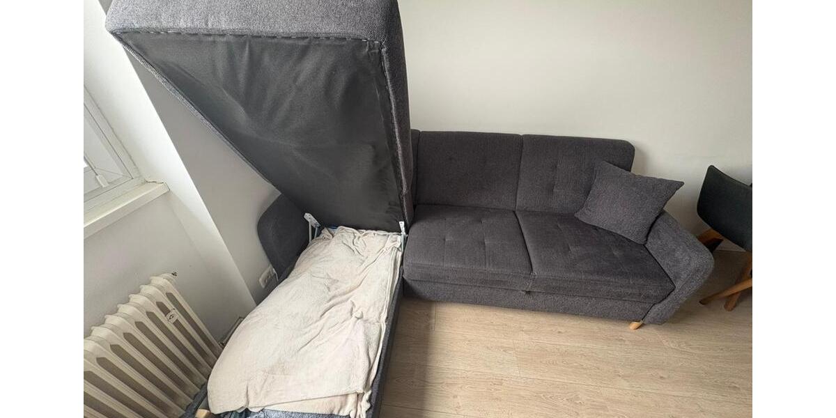 Dachgeschoßwohnung Köln Ehrenfeld - 2 Zimmer, 32 m&sup2;, 760&euro; | Angebot:26394947