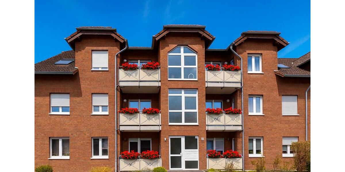3 Zimmer Wohnung mit Fenster im Bad und im Gäste WC inkl. kostenfreiem Spitzboden 3 zimmer