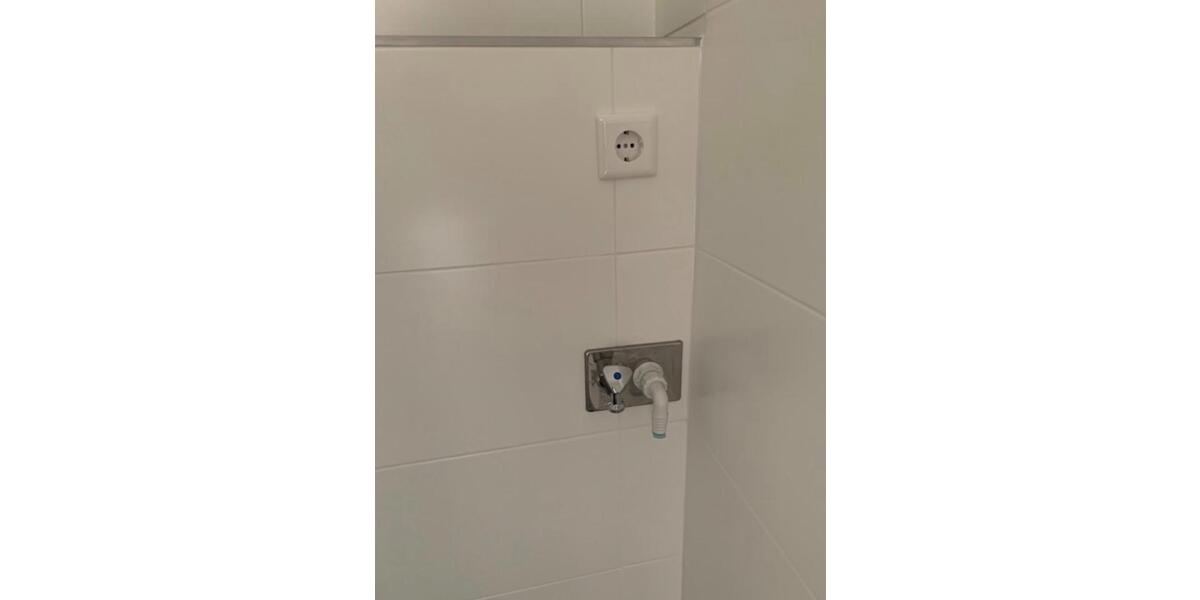 Etagenwohnung Neuss Reuschenberg - 3 Zimmer, 87 m&sup2;, 1.200&euro; | Angebot:26222248