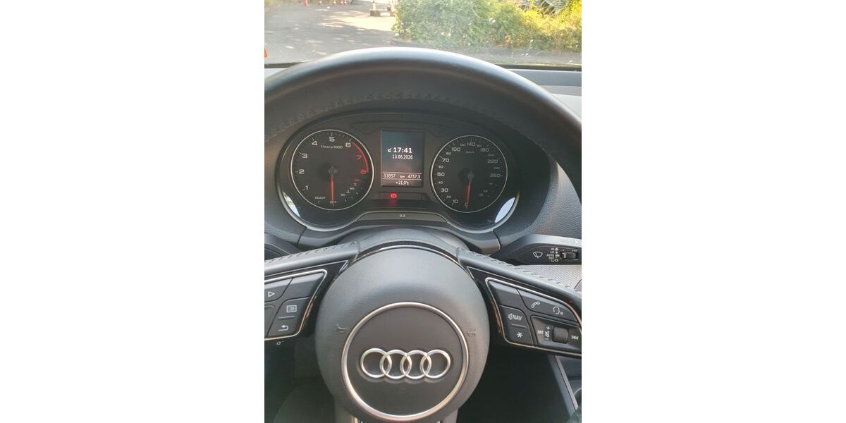 Audi Q2 54.000 km 15.600 &euro; Köln 50765