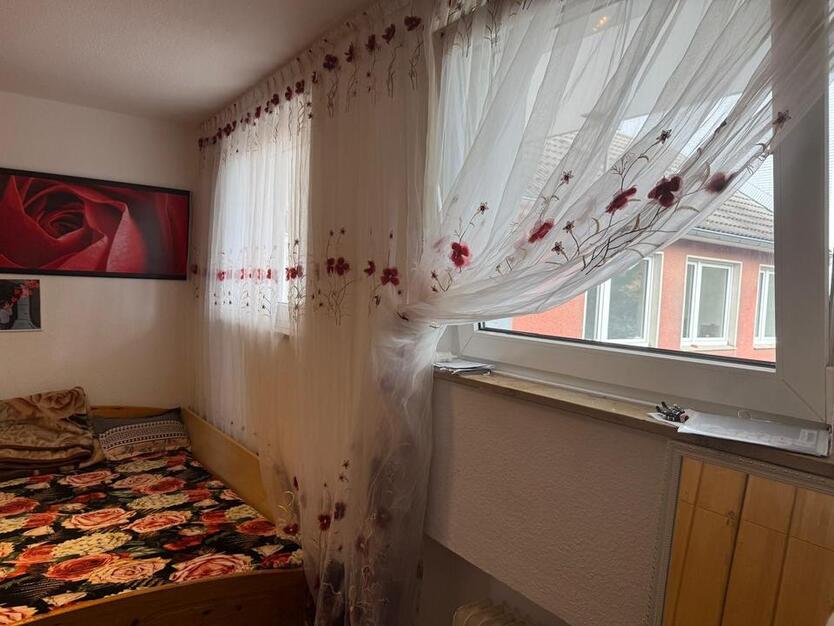 3-Zimmer Wohnung mit Balkon in Solingen-Mitte zimmer