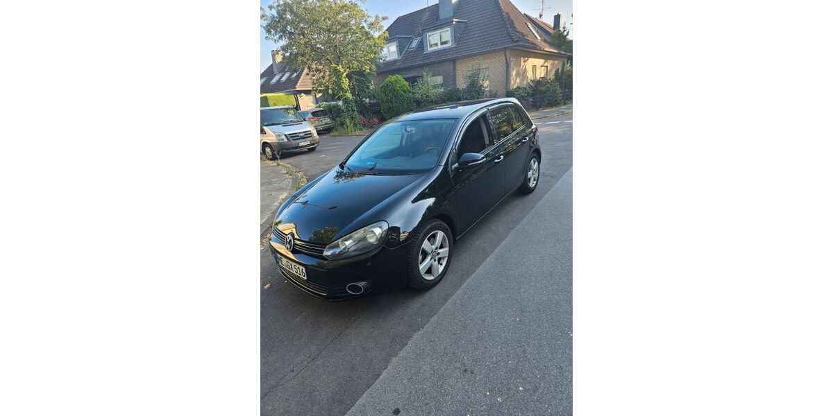 VW Golf 225.000 km 3.333 &euro; HILDEN 40721