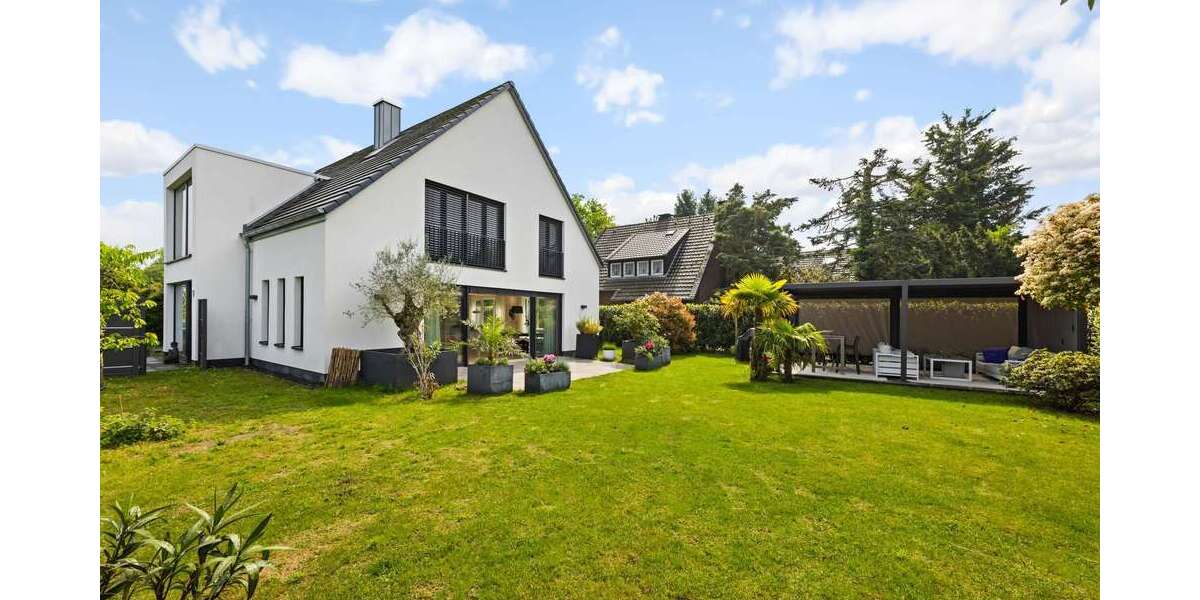 Haus zum Kaufen in Neuss 1.590.000 € 236 m² 5 zimmer