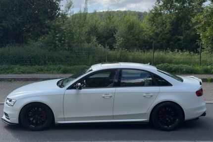 Audi A4 147.000 km 19.800 &euro; Remscheid 42897