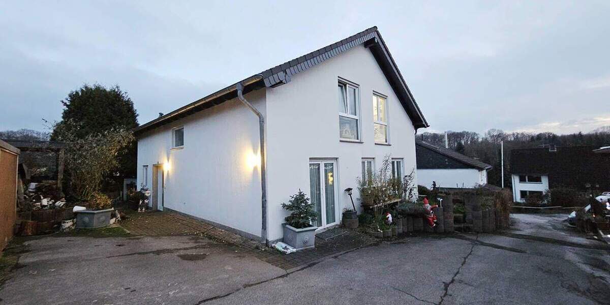 Mehrfamilienhaus, Wohnhaus Burscheid / Heddinghofen Burscheid - 2 Zimmer, 445 m&sup2;, 649.000&euro; | Angebot:25153501