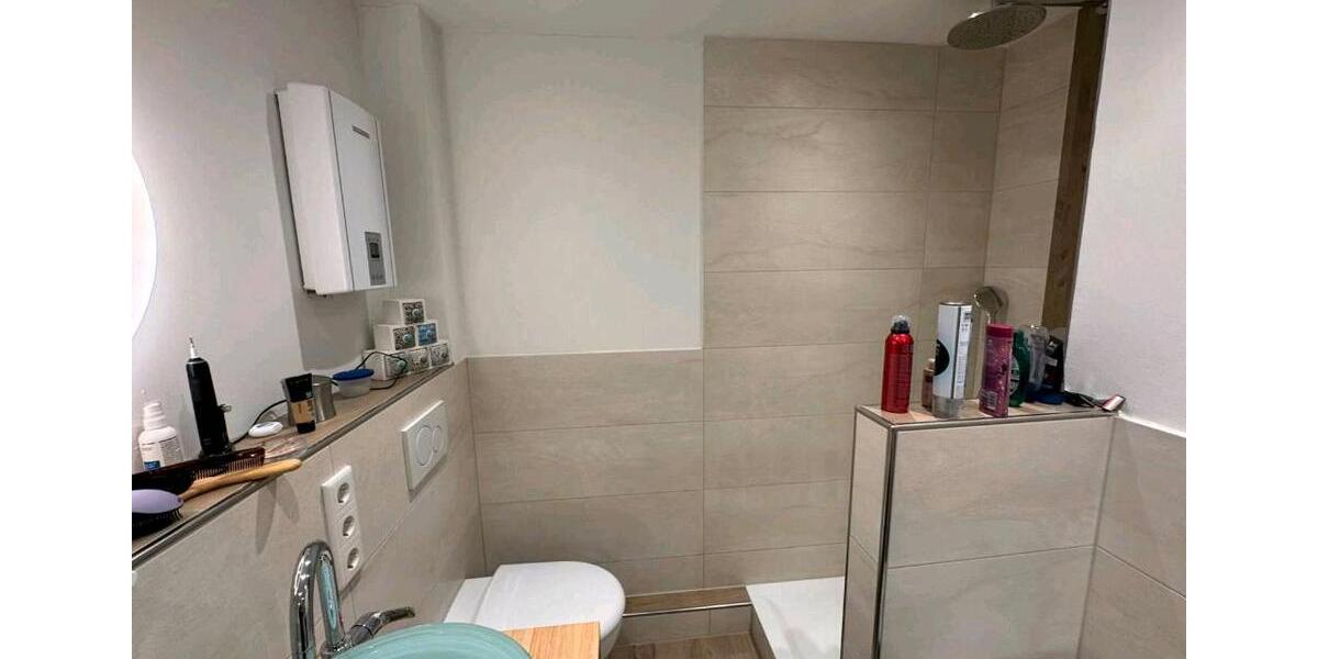 Dachgeschoßwohnung Remscheid Reinshagen - 2 Zimmer, 50 m&sup2;, 150.000&euro; | Angebot:26286930