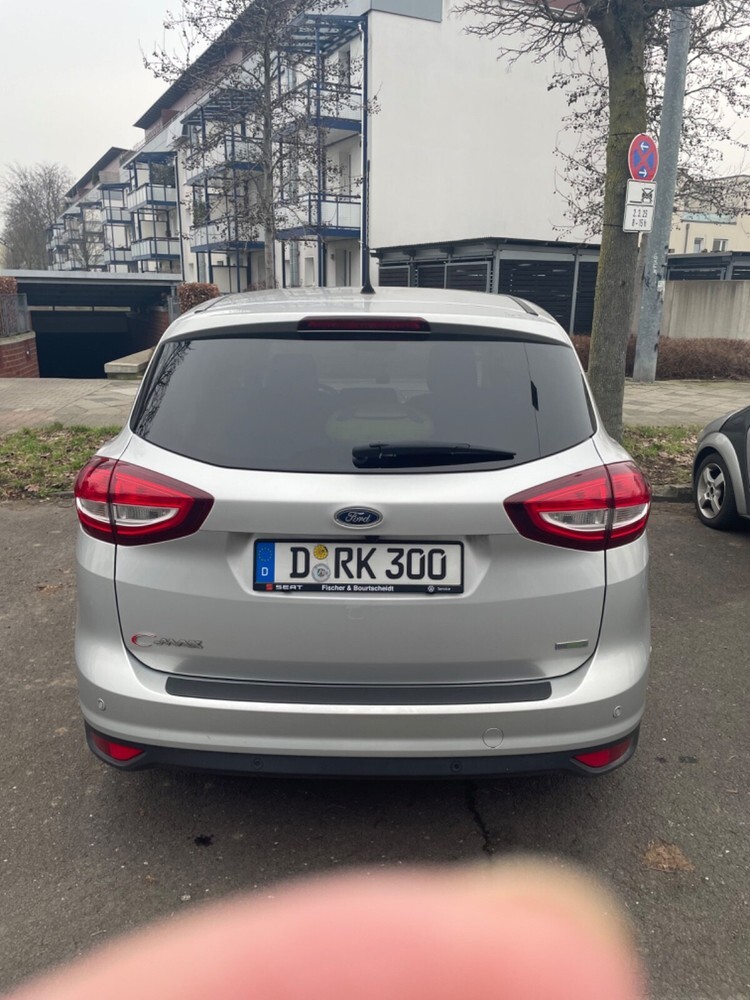 Ford C-Max 95.400 km 9.000 € Düsseldorf 40213