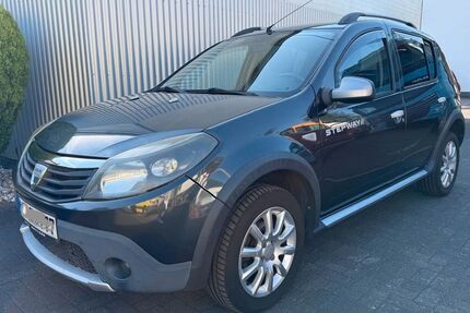 Dacia Sandero 160.909 km 3.200 &euro; Langenfeld 40764