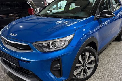 Kia Stonic 36.309 km 15.980 € Troisdorf 53842