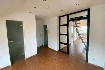 Dachgeschosswohnung in Wülfrath 3 zimmer