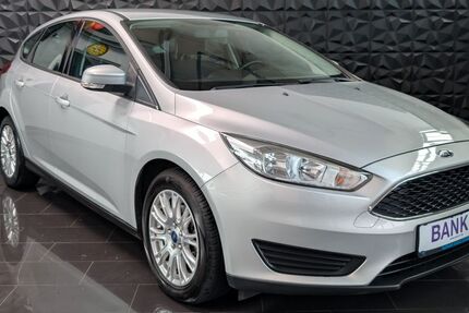 Ford Focus 44.000 km 10.900 &euro; Solingen 42699