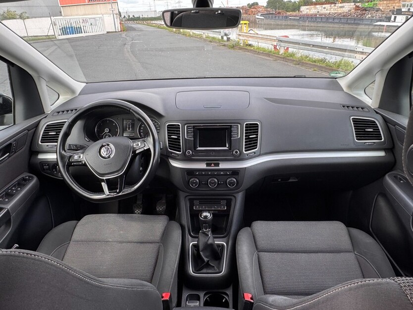 VW Sharan 256.000 km 10.900 € Pulheim 50259