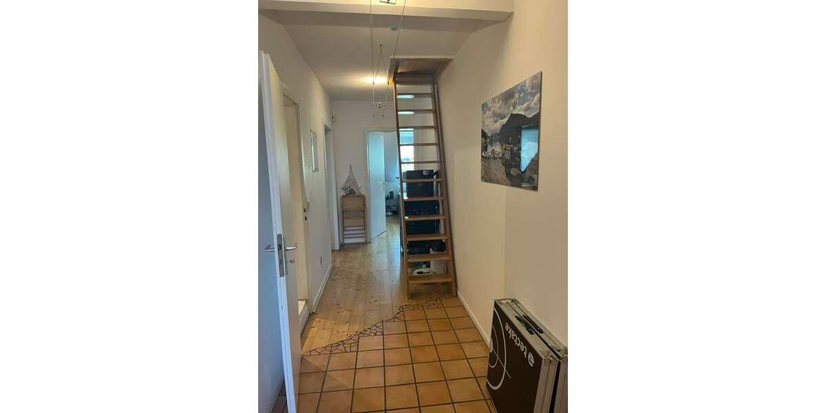 Etagenwohnung Düsseldorf Flingern Nord - 3 Zimmer, 95 m&sup2;, 950&euro; | Angebot:26405744