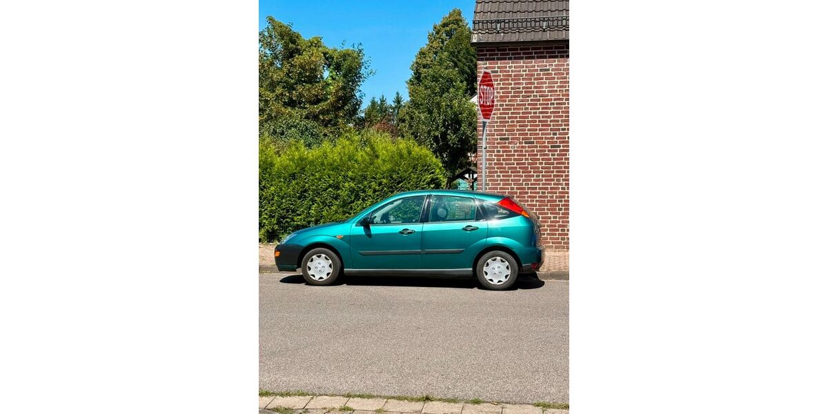 Ford Focus 160.000 km 1.100 &euro; Düsseldorf 40468