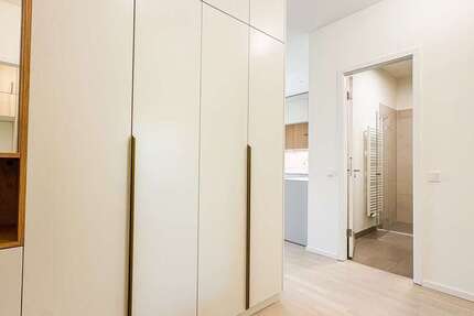 Wohnung zum Mieten in Berlin 2.600 € 98.5 m²