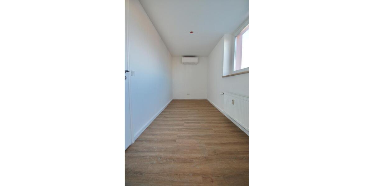 CITYHOUSE: Penthouse - Kölns schönster Blick auf den Dom! 90 m² Terrasse in Süd-West-Ausrichtung 3 zimmer