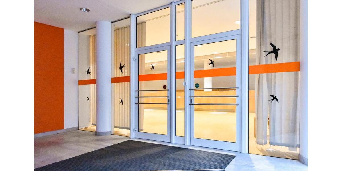 Besonder Fläche für Büro oder Praxis perfekt gelegen in Solingen-Wald.TEILBAR! zimmer