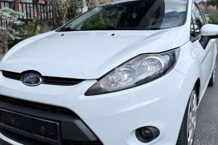 Ford Fiesta 147.000 km 3.300 &euro; Brühl (Nähe Köln) 50321