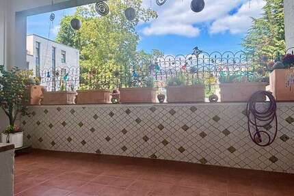 Wohnung Düsseldorf Stadtmitte - 2.5 Zimmer, 77 m&sup2;, 1.150&euro; | Angebot:27161829
