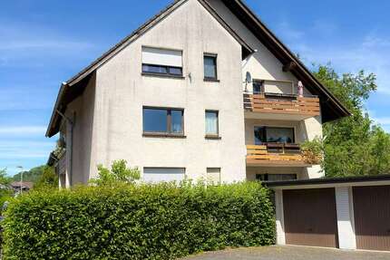 Haus Leichlingen - 12 Zimmer, 374 m&sup2;, 398.000&euro; | Angebot:26994001