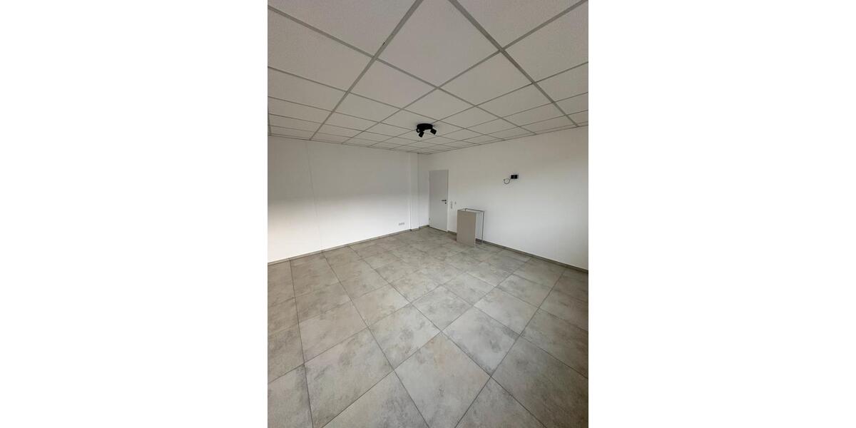 Modernisierte Gewerbeeinheit mit Wohncharakter in Euskirchen zimmer