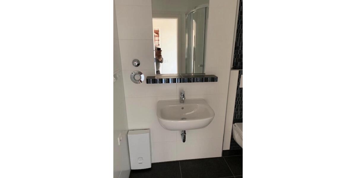 Etagenwohnung Neuss Reuschenberg - 3 Zimmer, 87 m&sup2;, 1.200&euro; | Angebot:26222248