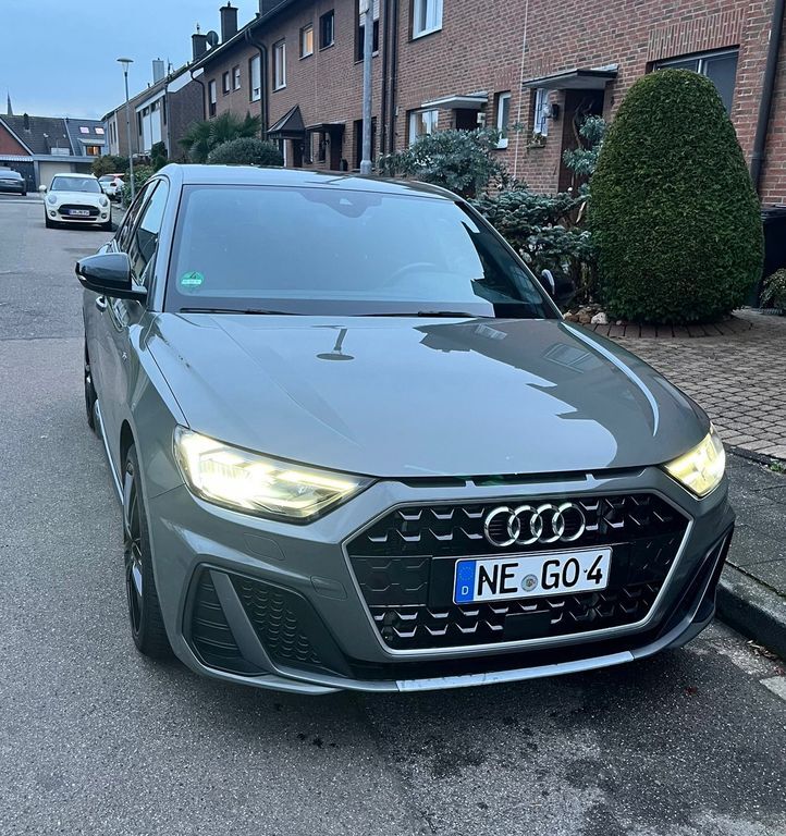 Audi A1 51.500 km 20.200 € Grevenbroich 41516
