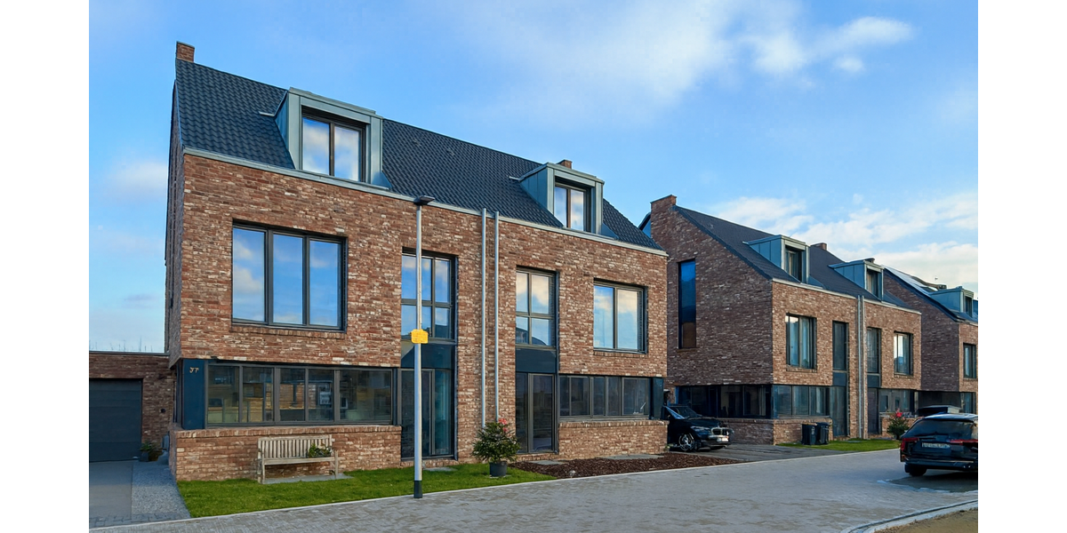 Haus zum Mieten in Düsseldorf 3.950 € 187 m² 6 zimmer