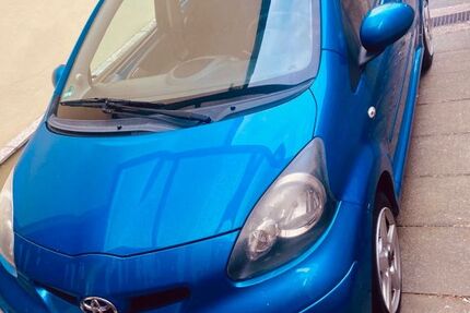 Toyota Aygo (X) 165.000 km 1.990 &euro; Brühl 50321