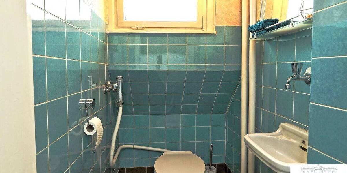 Ein-bis Zweifamilienhaus im Hildener Norden: Großzügiges Wohnen mit vielfältigen Nutzungsmöglichkeiten 8 zimmer