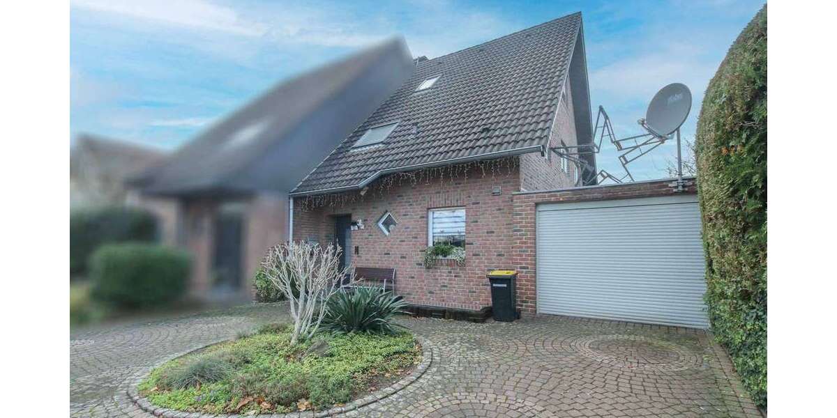 Haus zum Kaufen in Monheim am Rhein 699.000 € 143 m² 6 zimmer