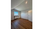 Dachgeschoßwohnung Langenfeld (Rheinland) - 3 Zimmer, 87 m&sup2;, 1.200&euro; | Angebot:26301690