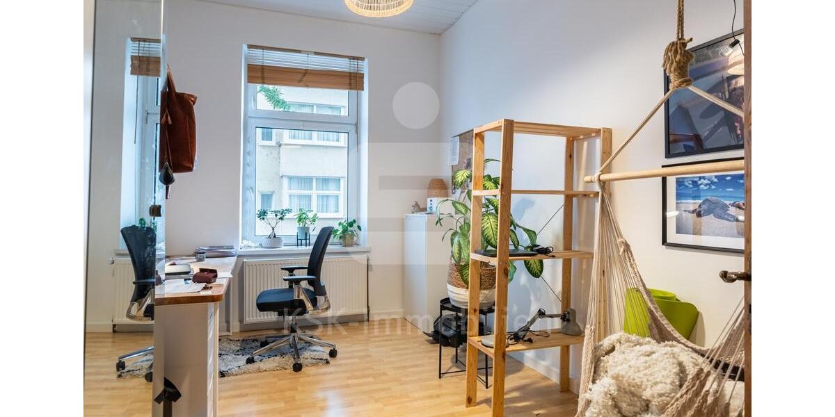 Etagenwohnung Köln Kalk - 4 Zimmer, 83 m&sup2;, 1.090&euro; | Angebot:26368674
