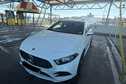 Mercedes-Benz A 180 81.400 km 22.990 &euro; Düsseldorf 40589