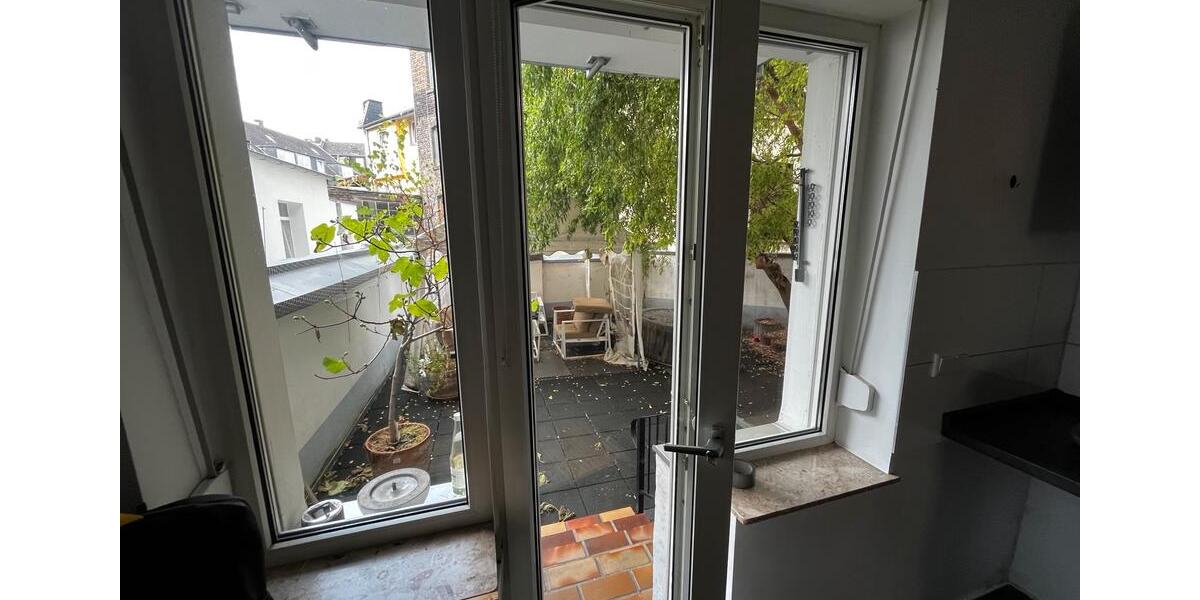 WG Zimmer mit Garten 1 zimmer