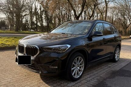 BMW X1 33.500 km 28.750 &euro; Koln 51069