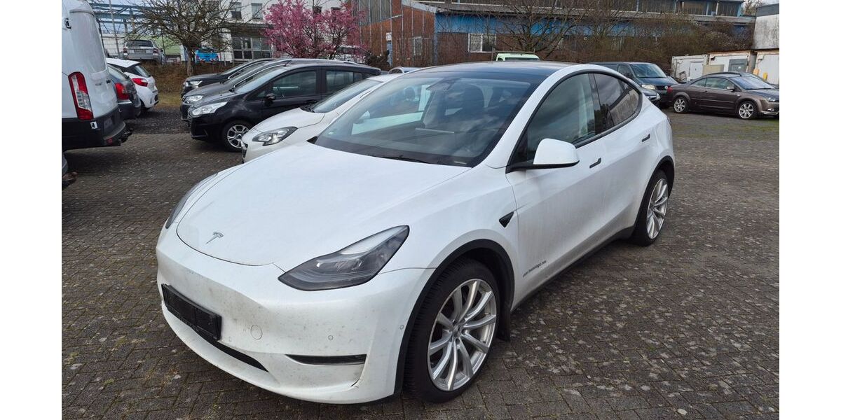 Tesla Model Y 106.000 km 26.550 &euro; Wesseling 50389