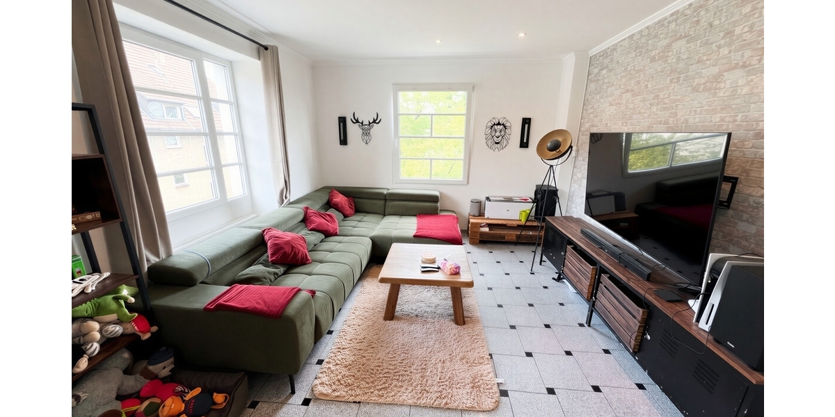 Altbaucharme auf ca. 102 m² – stilvolle 3-Zimmer-Wohnung in Solingen-Wald - Etagenwohnung Solingen Wald | Angebot:27055297