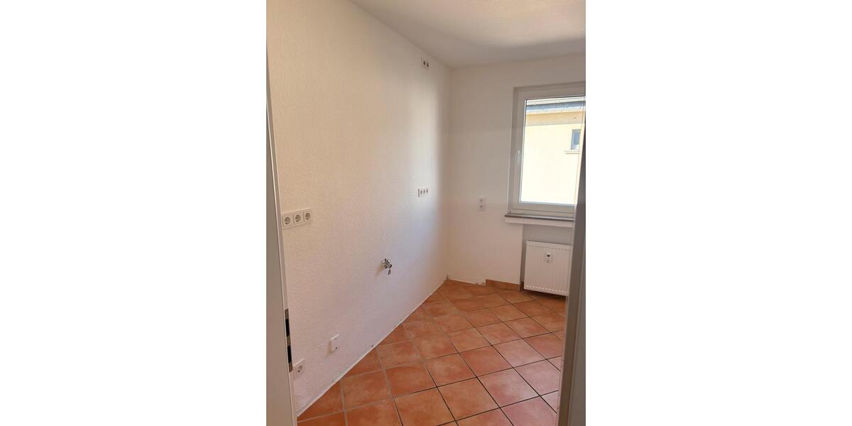 Etagenwohnung Leverkusen Schlebusch - 2 Zimmer, 65 m&sup2;, 950&euro; | Angebot:26320456