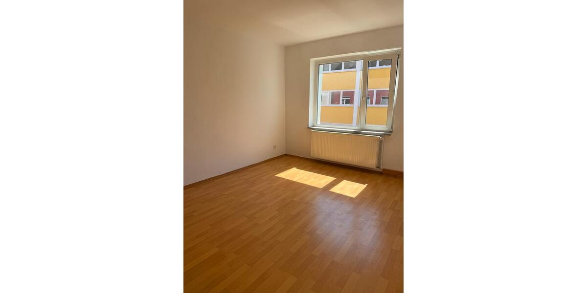Etagenwohnung Remscheid Reinshagen - 2 Zimmer, 51 m&sup2;, 430&euro; | Angebot:26396555