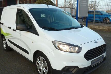 Ford Transit Courier 106.922 km 8.890 &euro; Köln 51063
