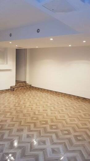 ***Online-Verkäufer augepasst***kleines Büro***kleines Lager***separater Eingang*** zimmer