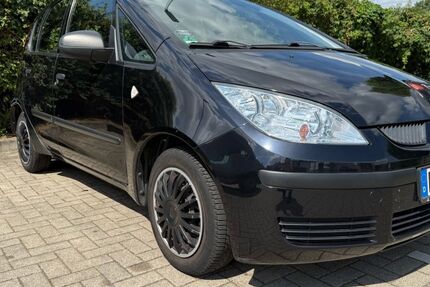 Mitsubishi Colt 163.800 km 2.100 &euro; Köln 50858
