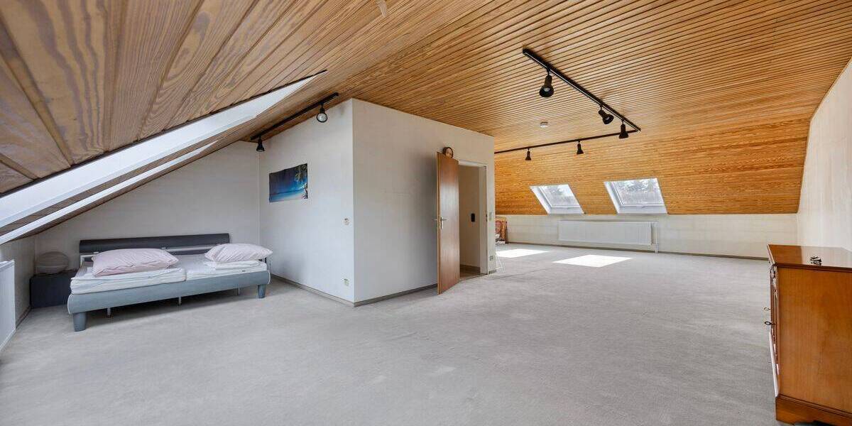 Reihenmittelhaus Hürth Hermülheim - 5 Zimmer, 158 m&sup2;, 795.000&euro; | Angebot:26393422