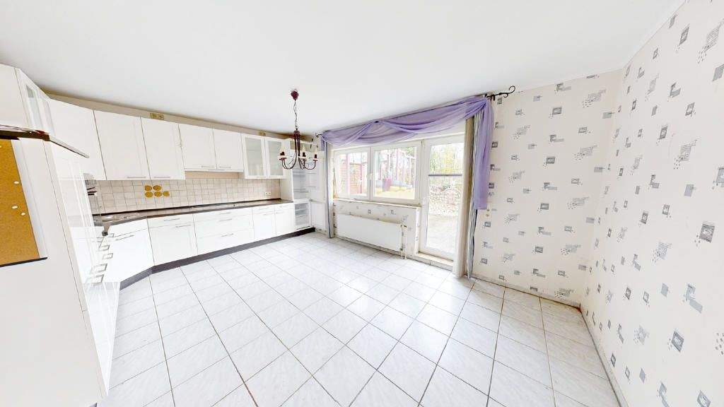 Kerpen-Sindorf! Sonnenhelles Einfamilienhaus mit Terrasse, Garten. Pool und Garage in begehrter Wohnlage! (LK 4840) 4 zimmer