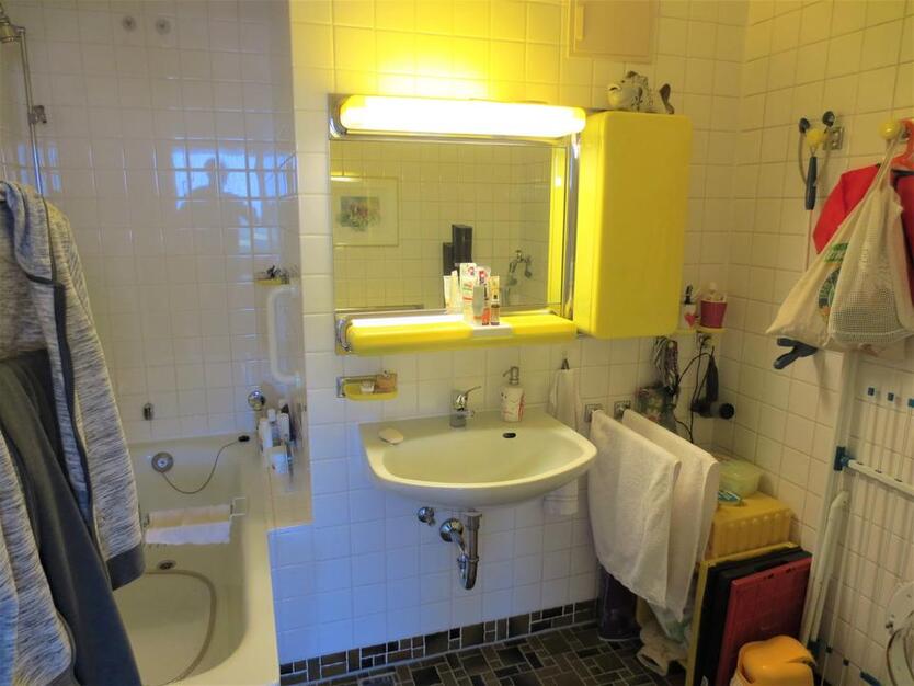 Cityhouse: Helle & freundlich, mit Aufzug und Panoramablick über Hilden, in sehr gepflegtem Haus! zimmer