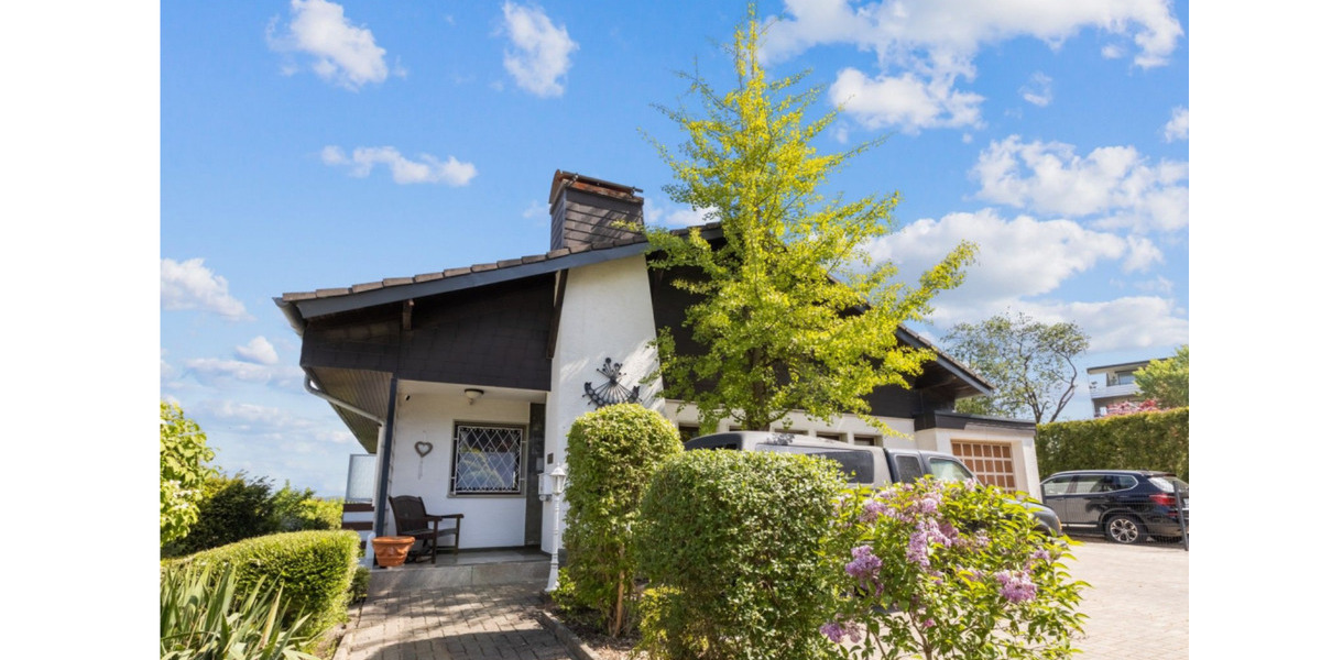 Freistehendes Einfamilienhaus mit unverbaubarer Aussicht (von Pri 5 zimmer