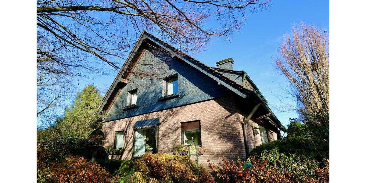 Etagenwohnung Overath - 3 Zimmer, 100 m&sup2;, 1.000&euro; | Angebot:24992525