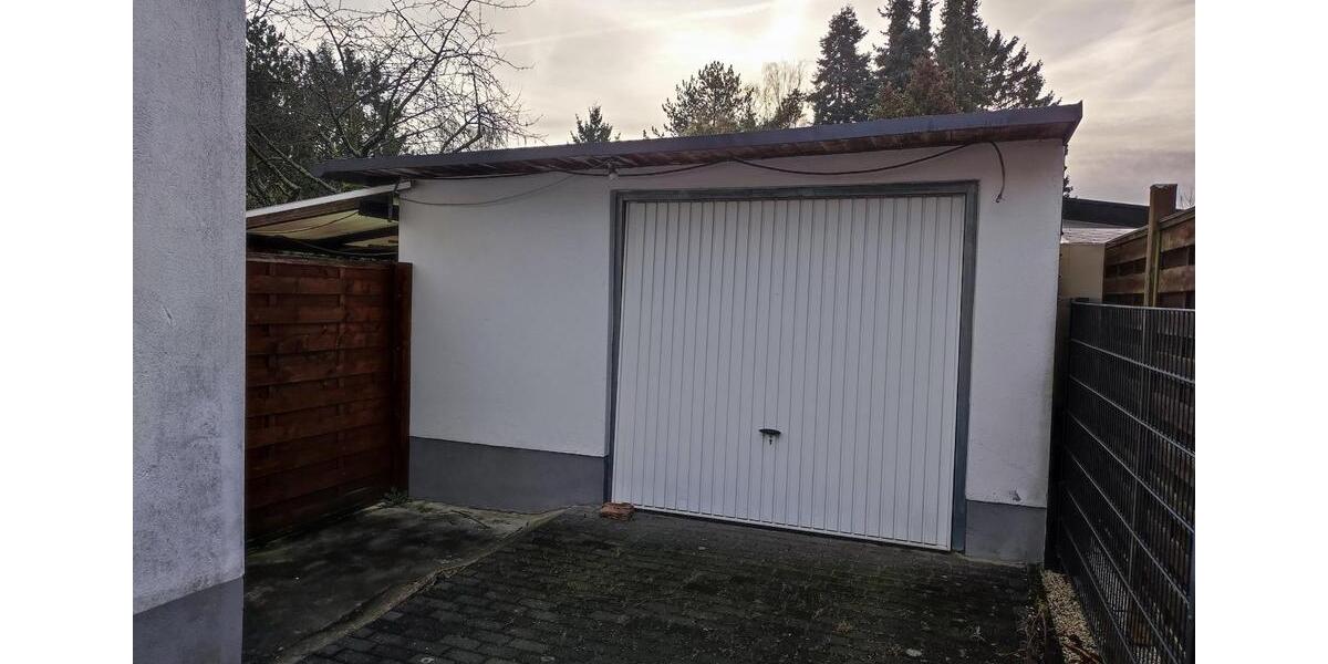 Einfamilienhaus Solingen Aufderhöhe - 5 Zimmer, 148 m&sup2;, 1.150&euro; | Angebot:26326630