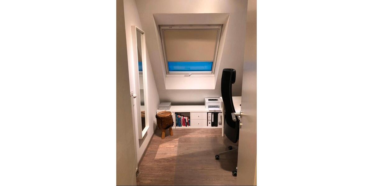 Dachgeschoßwohnung Wermelskirchen - 3 Zimmer, 64 m&sup2;, 195.000&euro; | Angebot:23863611